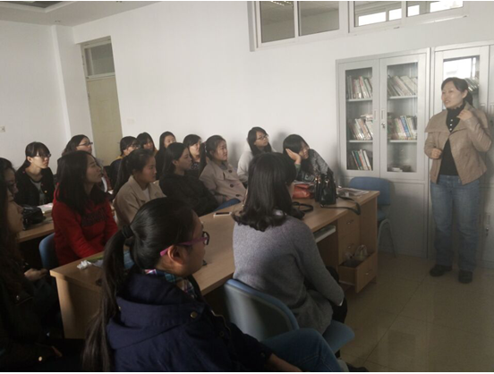 校外实训老师走进管院，社工学生享视听盛宴