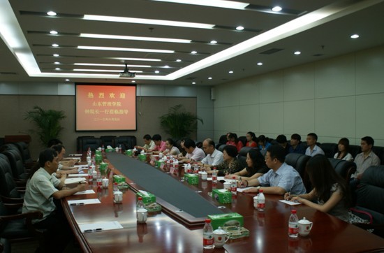 我院组织师生进行实习调研