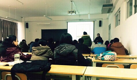 劳动关系学院开展观摩教学活动