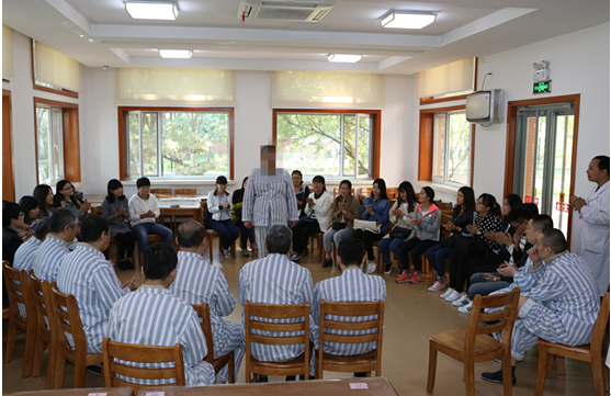 社工走进优抚医院，用真诚架起心与心沟通的桥梁