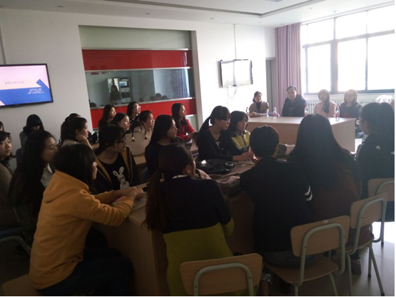 校外实训老师走进管院，社工学生享视听盛宴